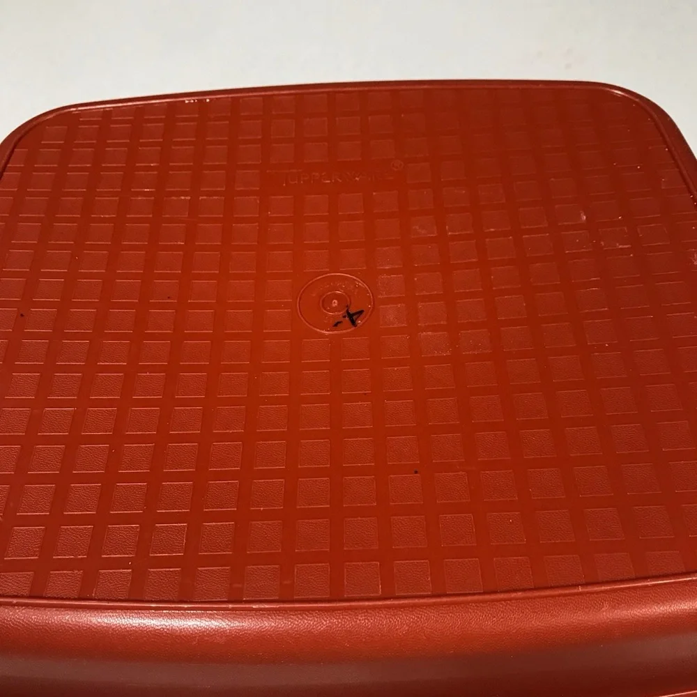 Tupperware perfect solution
